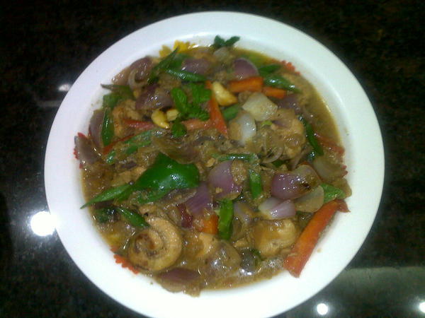Quick chicken with greens. My own recipe. @tariquesani says it tastes as good as it looks.