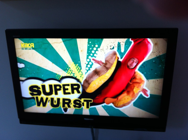 Moment mal, hat der #KiKA etwa bei @isabo_ gespickt? #Superwurst