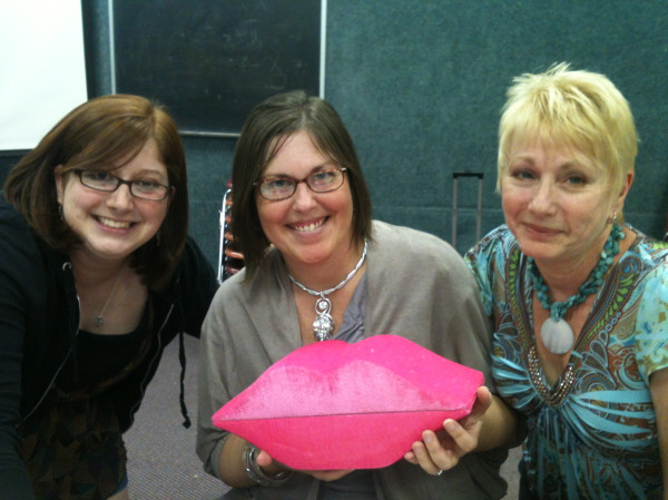 D.D. Scott Amazon &amp; B&amp;N Top 100 Romance &amp; Mystery Author at ePublishing workshop at Bristol Indiana Library 6-6-12