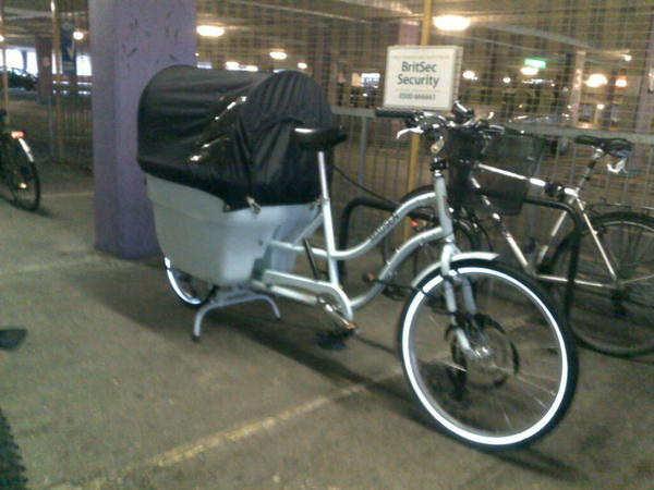 Accessorise! Madsen is wearing Basket by Basil... I hope @masdsencycles come up with a frame mounted rack soon.