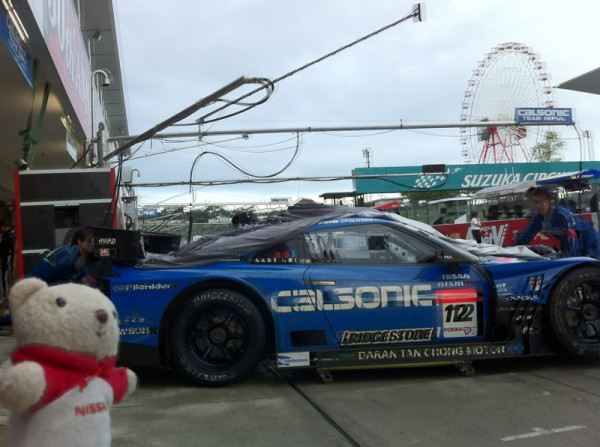 おはようございますずか♪
未明の雨も上がり蒸し暑い朝を迎えました。今日は #SuperGT 第5戦鈴鹿1000kmレース決勝日の模様をお送りします。日産ピットからの中継はフリー走行開始の8時少し前から！ #NissanMS