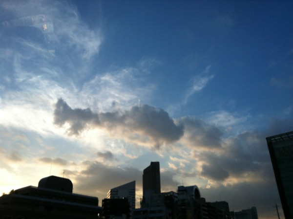 空が綺麗やねー(*^^*)
