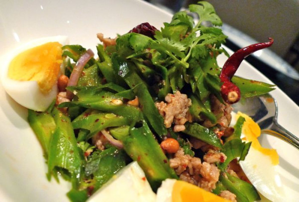 Finally found a version of winged bean salad (ยำถั่วพู) I like at Yhingthai Palace.