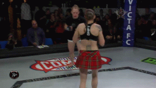 Joanne Calderwood vs Livia von Plettenberg DAT ELBOW! 