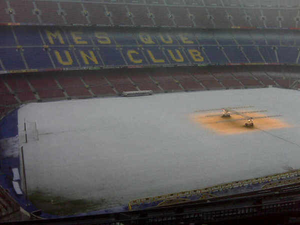 Fred polar al Camp Nou. Neu, neu i més neu #neucat