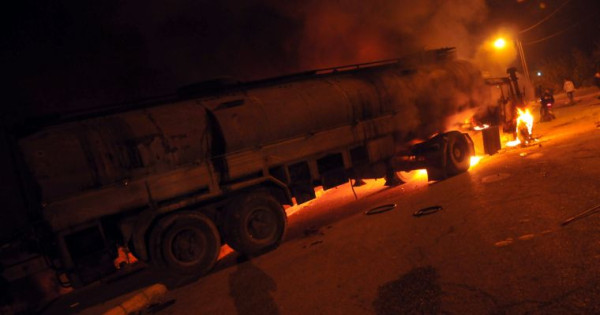 Flames rise from a petrol tanker after it was set on fire by protesters in the northern Lebanese city of #Tripoli on March 14, 2013. 