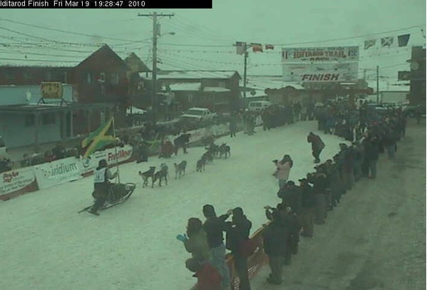 Marshall finishing in 47th position - check out th flag waving as he comes to the finish