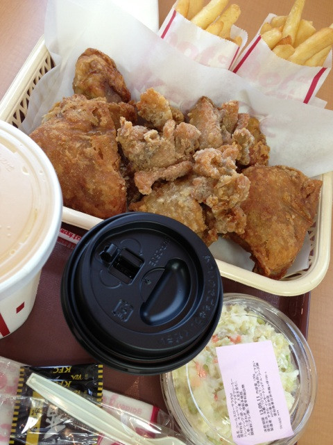 KFCにて、うすごろも揚げパリパリ旨塩チキン＆旨塩からあげ。