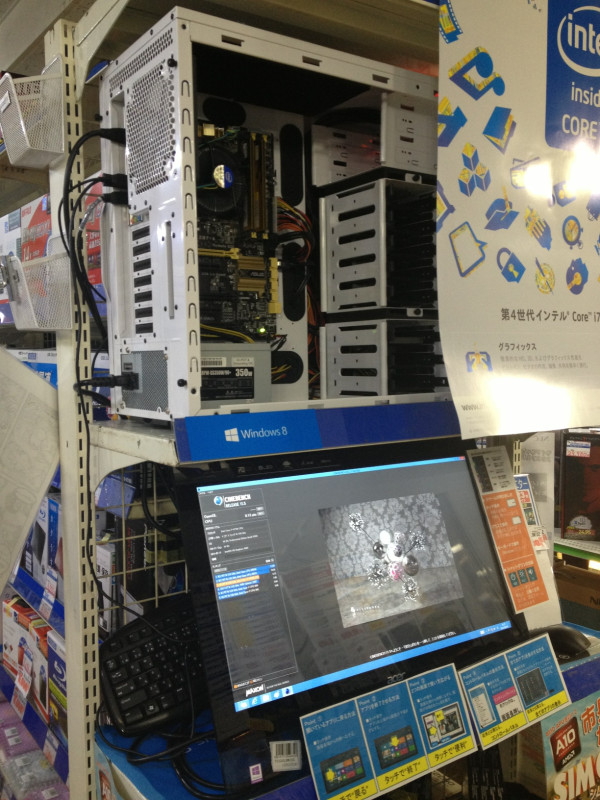 ZOA 秋葉原本店ではCore i7-4770Kの動作デモを実施中。