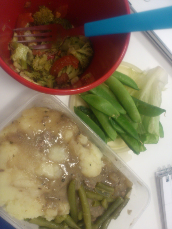 New #whatsforlunch: Thursday's entries from the Sucoders (not in the sunshine this time!). #broccolisalad #mash