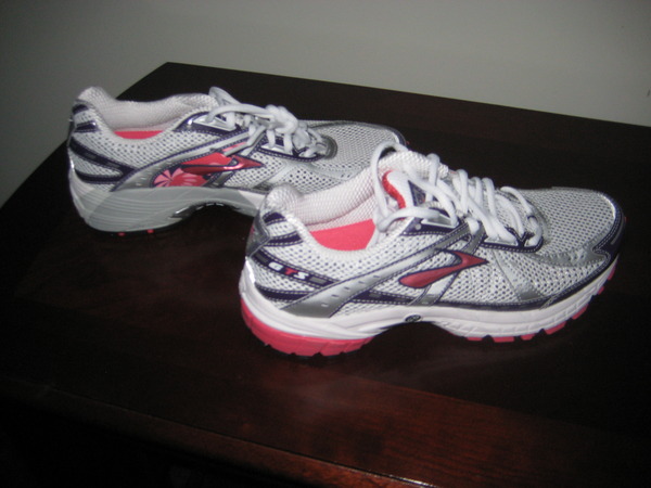 My new shoes came.
