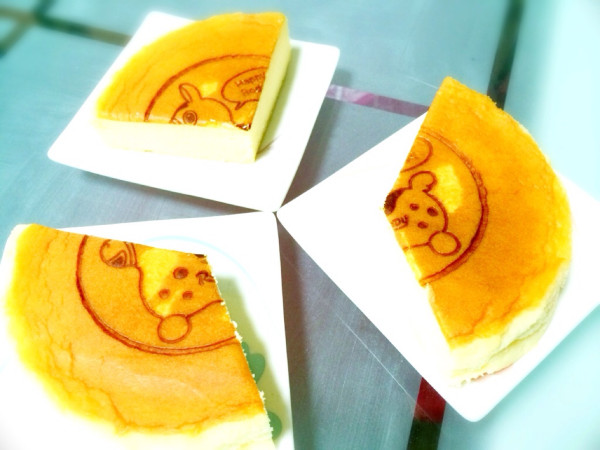 おやつにロディのチーズケーキ風。