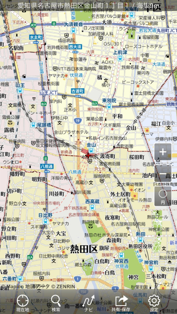 マピオンのiPhoneアプリ、地図上の字が小さくて情報量がすごい。