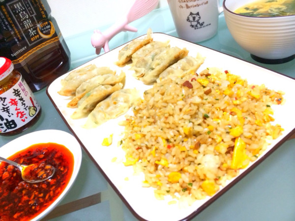 炒飯と餃子。