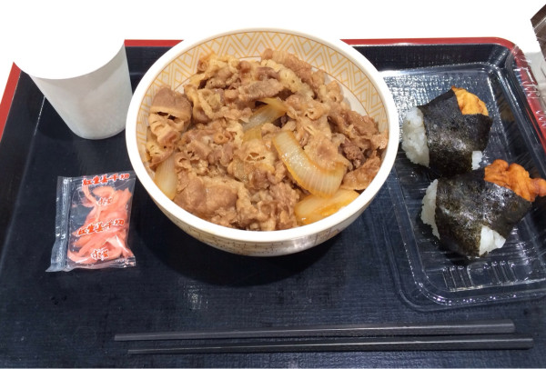 すき家 牛丼 並盛 280円 with 天むす 190円