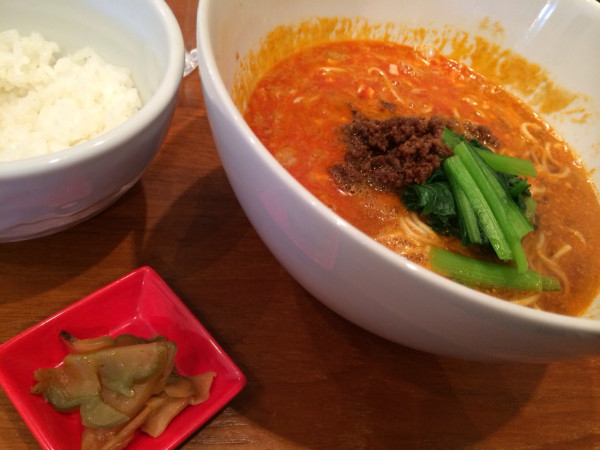 四川担々麺 at 黄河
