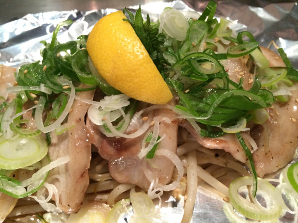 豚塩カルビ焼きー at 広島焼き じゃけん