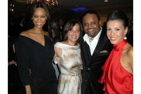 Tyra Banks, Janelle Rodriguez, Roland Martin, Me