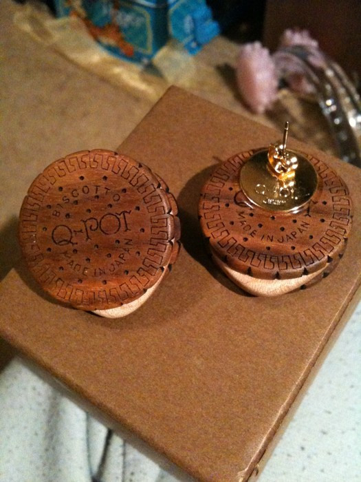 I luv #Q-Pot accessories. Woot!