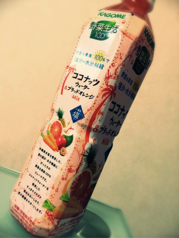 KAGOME 野菜生活100 ココナッツ ウォーター ブラッドオレンジ Mix 720ml 