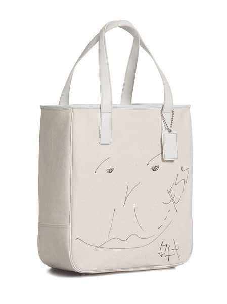 Design By Kristen Stewart ^^ - http://eladies.sina.com.cn/z/coach_sh_flagship/auction.html